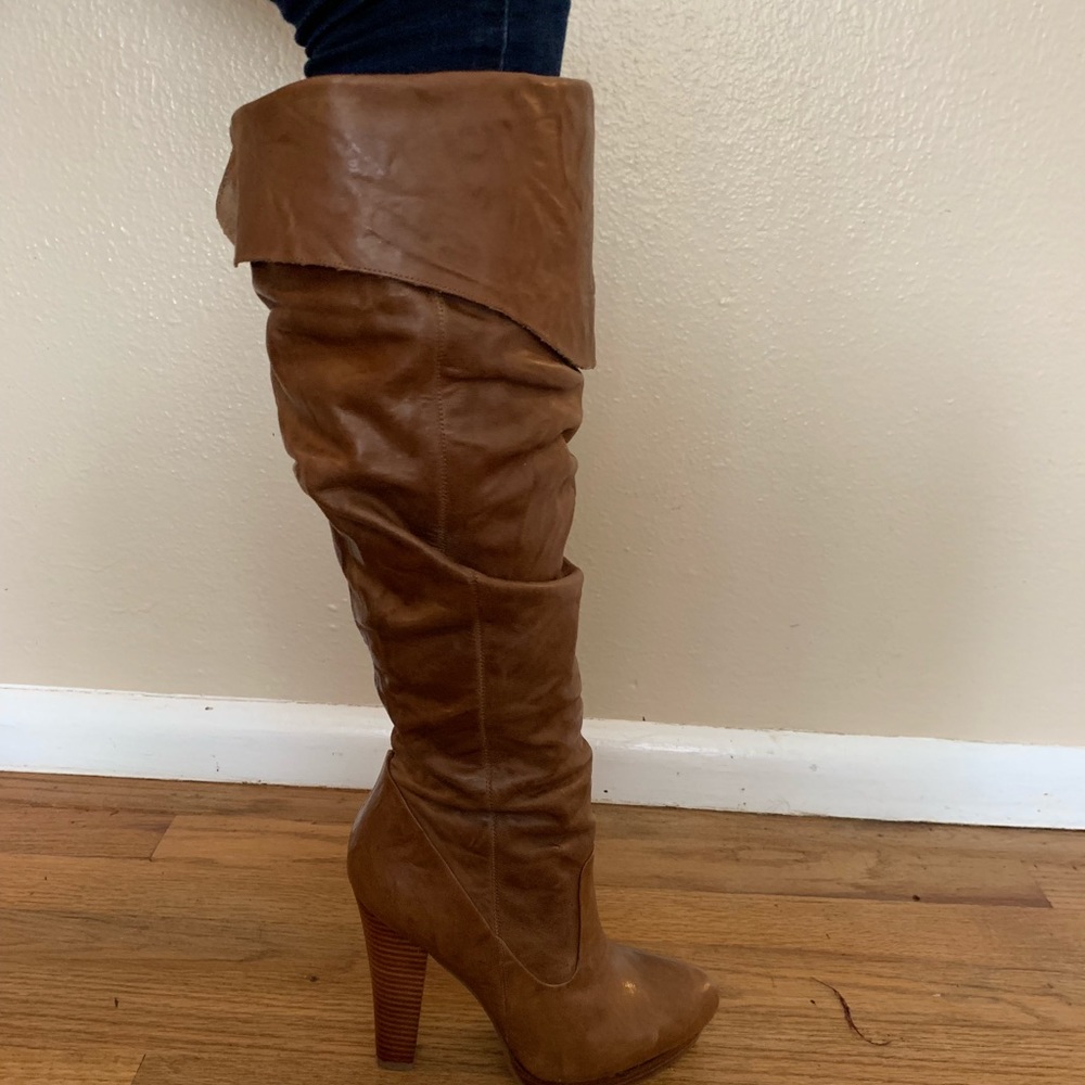Brown leather boot